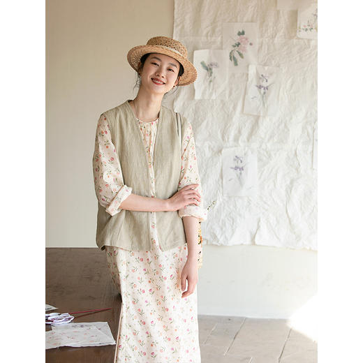 牧衣游原创 手工刺绣汉麻马夹女柔软舒适质朴百搭休闲马甲 归栀 商品图2