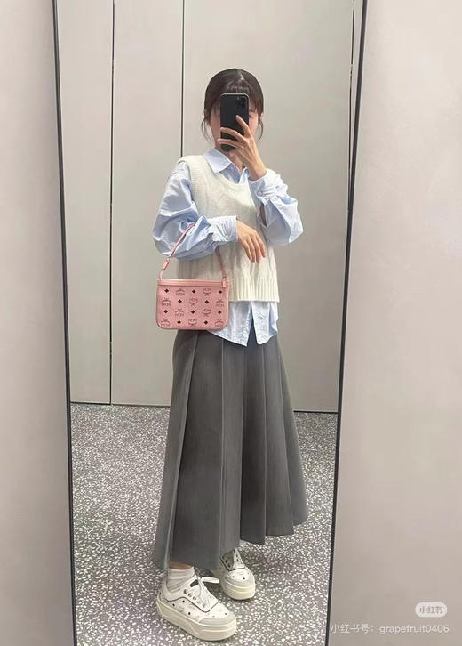 𝐌𝐂𝐌 桃花粉 小号双面购物袋子母包 商品图5