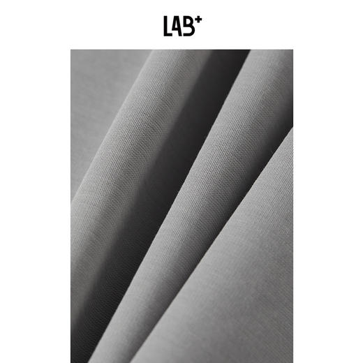 棉仓3431001002LAB+质感丝滑圆领直筒微宽松短袖 商品图4