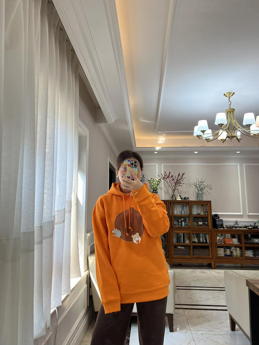 210-1 圆正 lew联名情侣卫衣 我穿橘色M小宽松 穿咖色L大宽松 商品图7