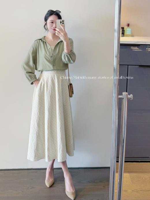 满满元气 休闲细腻牛仔棉感百搭时髦斯代 天丝锦棉半身裙 黑白波点 商品图4