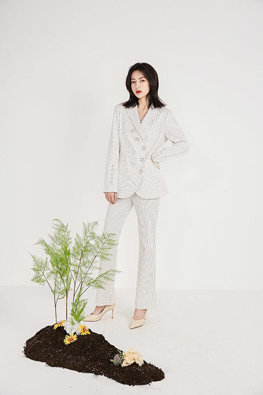 NUTS春季新品时尚修身显瘦休闲长裤女211073083B 商品图2