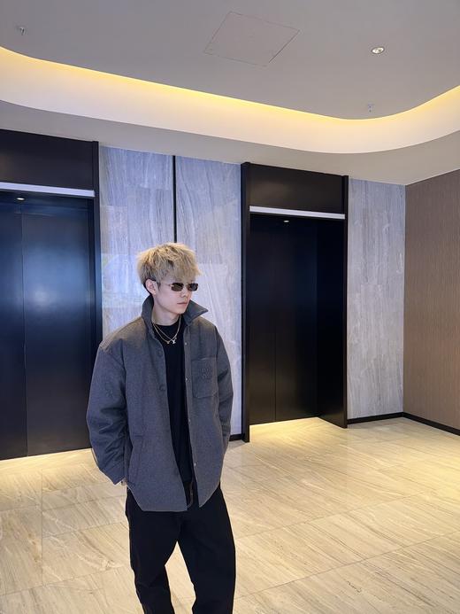 M家 24fw 丝绒质感灰色长款羽绒服 商品图5