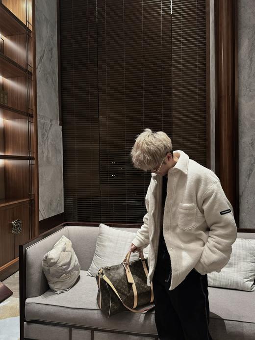 B家 24FW 羊羔绒夹克外套黑白两色 商品图1