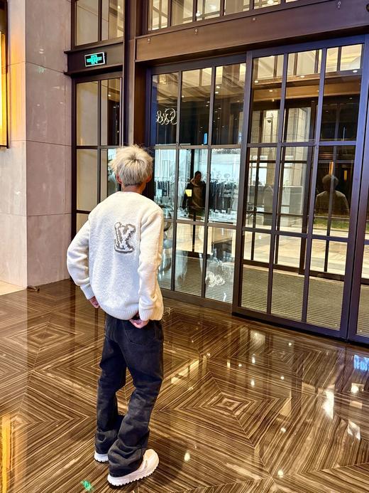 驴家 25ss嵌花镜像米白圆领羊毛耗牛毛套头毛衣 商品图0