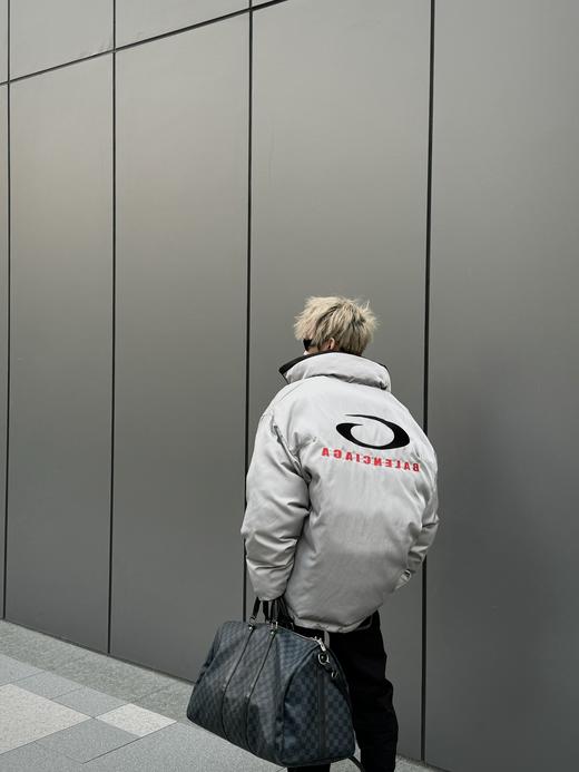 B家 24fw COCOON KICK PUFFER系列 茧型蓬松棉服 双面3M科技棉服外套 商品图4