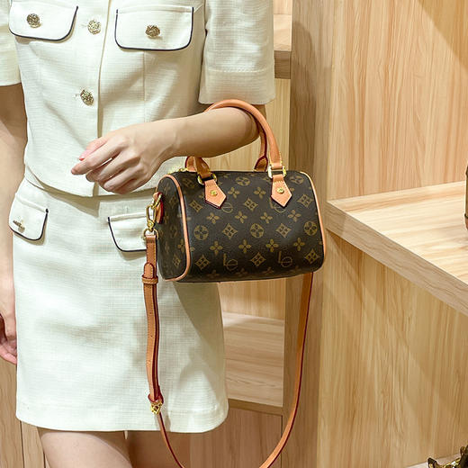 丁摩 【高品质】枕头包女新款复古老花高级感波士顿女士手提斜挎小包大牌包包5ZF-62940 商品图2