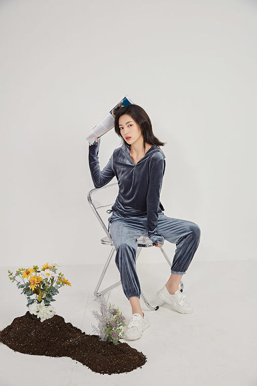 NUTS春季新品时尚休闲宽松显瘦长裤女211073047B 商品图5