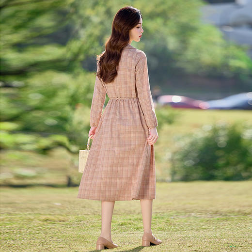 HR-SYY2676文艺格子中长裙春季2025优雅收腰复古系带长袖格纹气质显瘦连衣裙 商品图3