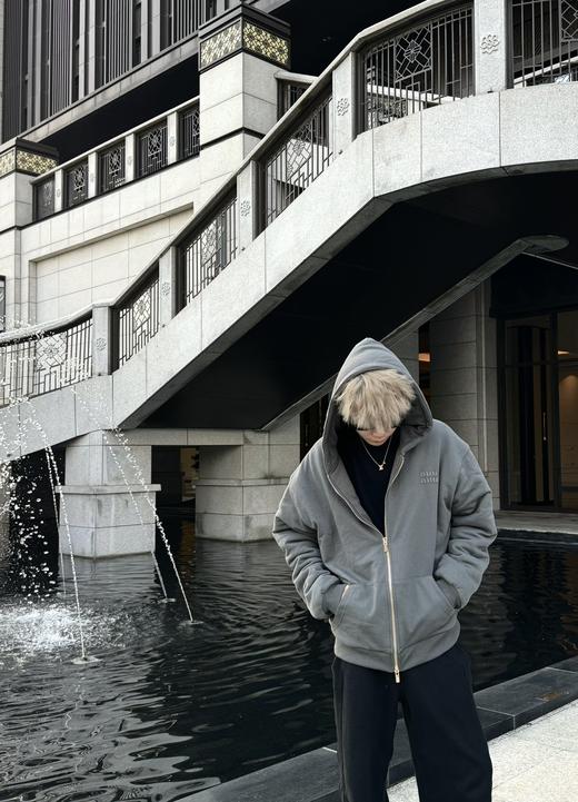 M家  24fw耀石灰成衣染色夹棉帽衫外套 商品图0