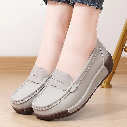 【舒适透气】真皮厚底单鞋女2505  【易搭配 -- 美腿显瘦】 外形简洁新颖，不管裙装，裤装都可以搭! 商品图3