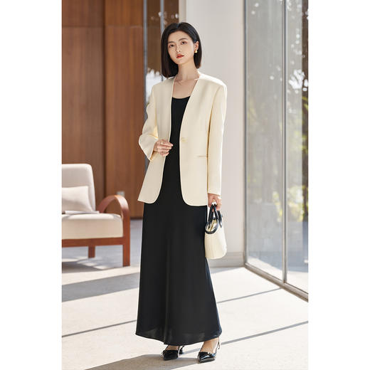 米思阳2026春季新款时尚无领通勤风西装高级感挺阔修身醋酸上衣女 商品图4