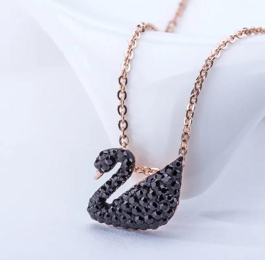  SWAROVSKI  SWAN施华洛士奇经典黑色天鹅项链 商品图1