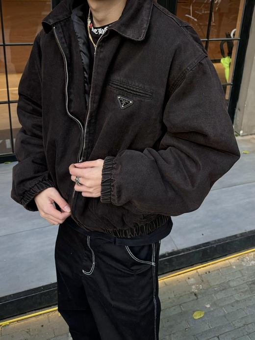 P家 24fw 重磅水洗做旧深棕褐色丹宁水洗牛仔棉服翻领bomber夹克 商品图3