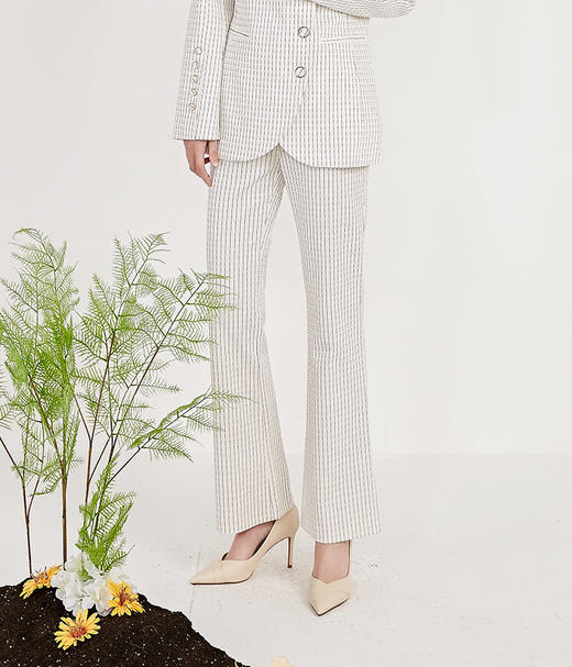 NUTS春季新品时尚修身显瘦休闲长裤女211073083B 商品图0