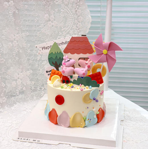 小猪佩奇的一家主题蛋糕 商品图1