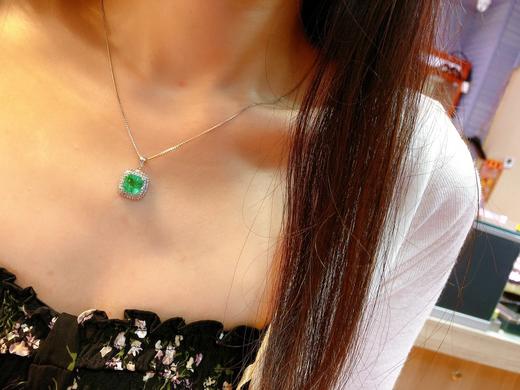 3.2ct刻面祖母绿吊坠 商品图3