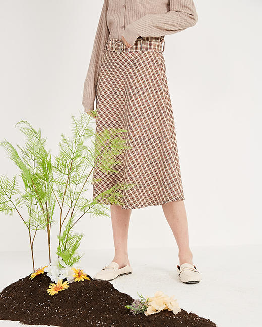 NUTS春季新品时尚半身裙女211063037 商品图6