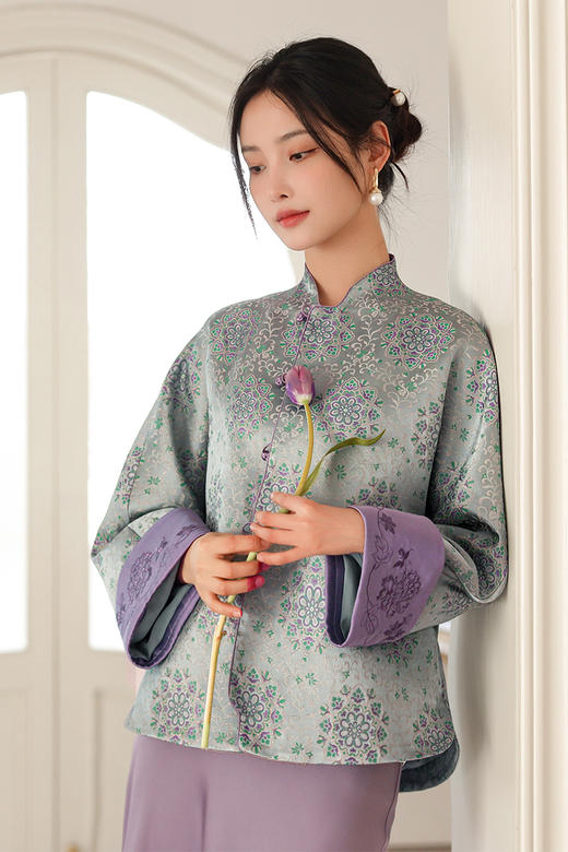逸红颜明月优选 #宝相承春锦云裳【青澜】青锦紫霞新中式外套，仿醋酸麻丝滑亲肤 商品图5