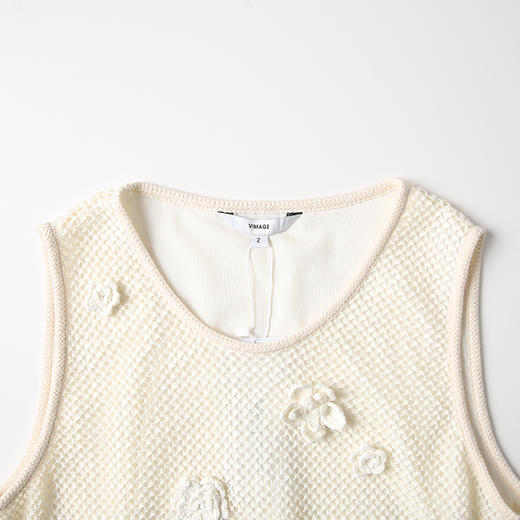VIMAGE纬漫纪镂空无袖度假风白色小上衣2025春夏季新款V2313913 商品图2