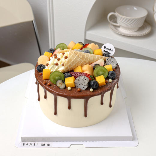 甜筒水果奶油蛋糕 商品图0