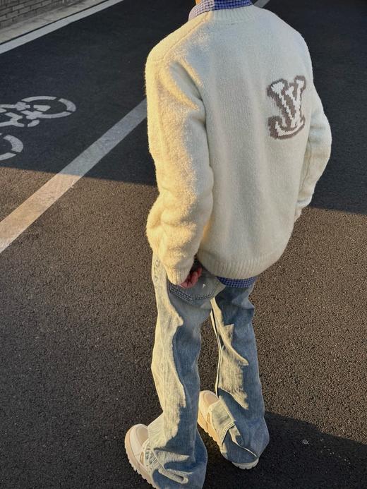 驴家 25ss嵌花镜像米白圆领羊毛耗牛毛套头毛衣 商品图6