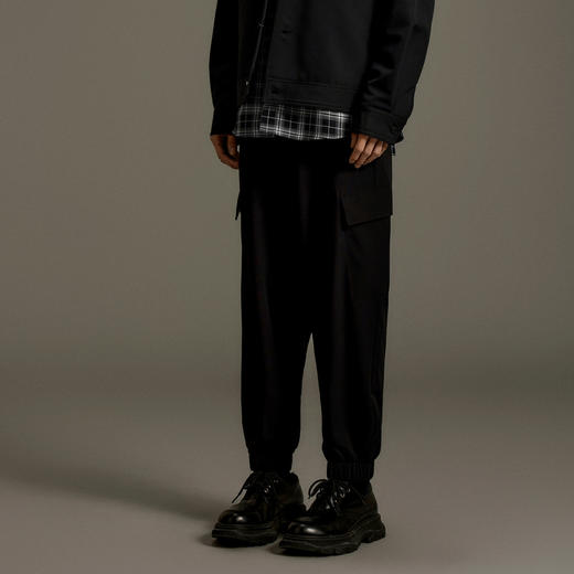 GXG男装  双色口袋工装长裤束脚裤 秋季热卖休闲裤GEX10214853 商品图2