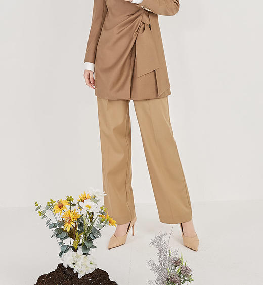 NUTS春季新品时尚休闲阔腿纯色长裤女211073007B 商品图3