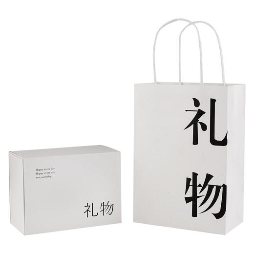 【营造浪漫气息！情人节必备】气息萦绕，点燃生活美好；香薰蜡烛，香里藏诗，优雅神秘味。送TA一份温暖舒适感，让氛围感十足。 商品图14