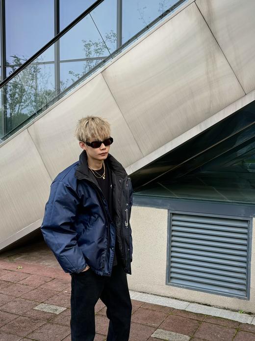 B家 24fw LOOP SPORT ICON PUFFER双面别针棉服外套 商品图1