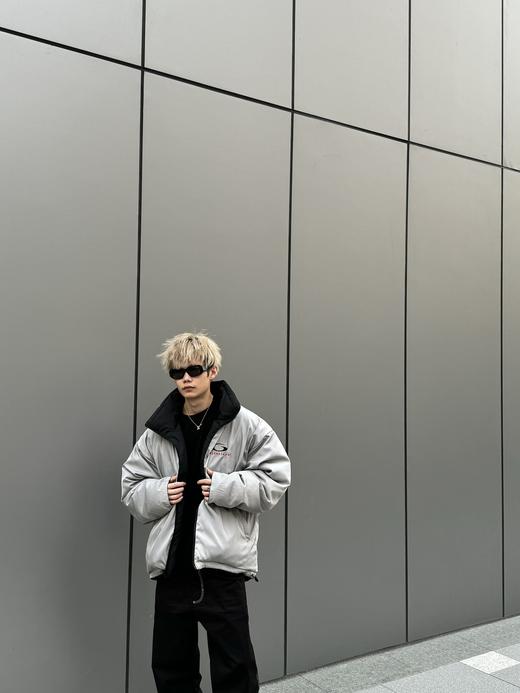 B家 24fw COCOON KICK PUFFER系列 茧型蓬松棉服 双面3M科技棉服外套 商品图3