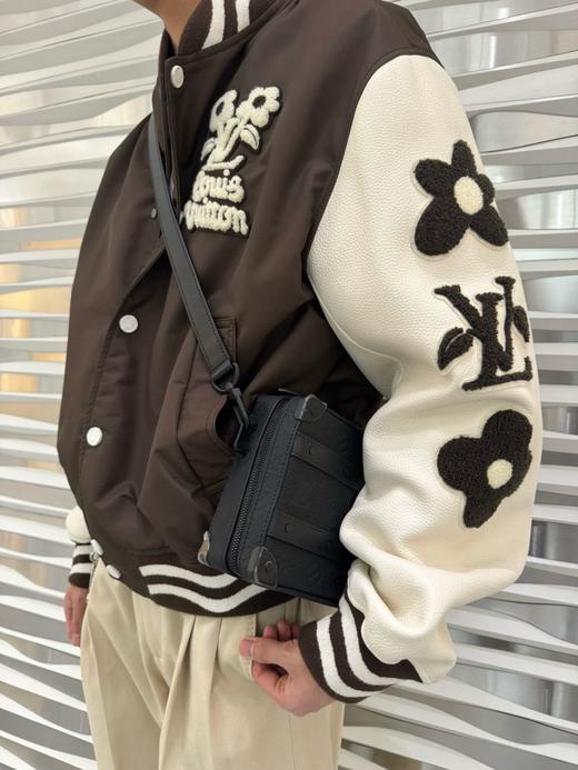 驴家 24fw Tyler秀款手臂老花卡其色棒球服棉服夹克 商品图2