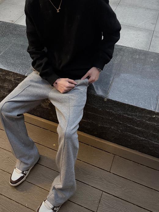 驴家 24ss 灰色空气层太空棉微喇西装卫裤 商品图4