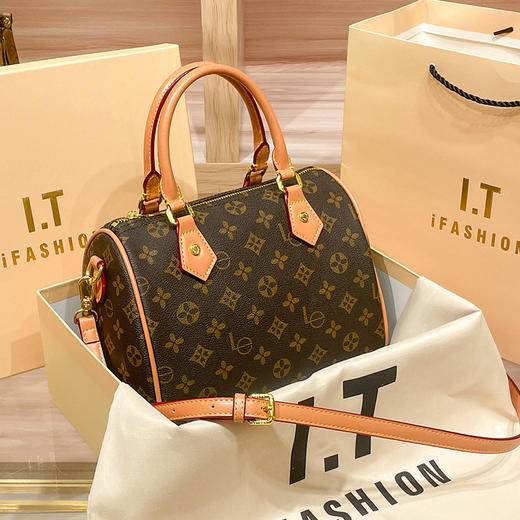 丁摩 【高品质】枕头包女新款复古老花高级感波士顿女士手提斜挎小包大牌包包5ZF-62940 商品图7