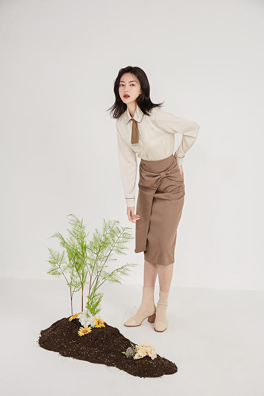 NUTS春季新品时尚通勤百搭气质半身裙女211063087 商品图4