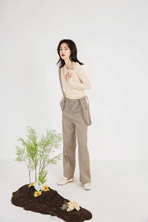 NUTS春季新品时尚宽松休闲长裤女211073025B 商品图5