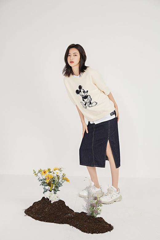 NUTS春季新品时尚短款开叉水洗牛仔半裙女211065102 商品图3