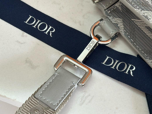 春季特惠💰550 男士手拿包 Oblique 印花2ESCA483 尺寸：27×19.5×6厘米（长×高×宽） 商品图7