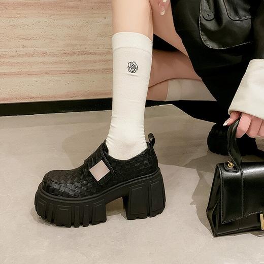 【预售5天】春秋季新款厚底粗跟单鞋魔术贴乐福鞋女鞋百搭英伦风增高小皮鞋ZMXY&ZM5126 商品图1