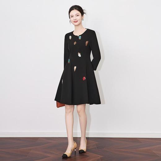 【高货wl】全新升级【铂金会员339/天猫459/差价120】(02526) 洛诗琳2025春季重工轻奢撞色亮片气质女神范收腰连衣裙女 商品图3