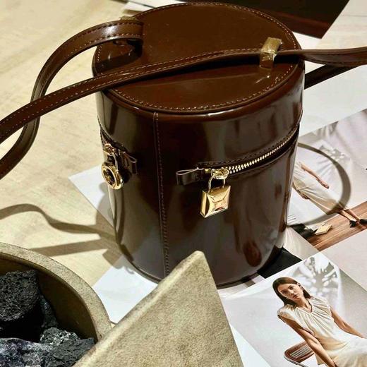 顺丰包邮洛诗琳45936轻奢复古手提斜挎发财水桶包0131 商品图0