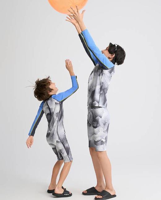 【春上新】8楼爱慕儿童Aimer Kids男孩2件装-墨韵海风长袖五分裤连体泳衣AK267H251，吊牌价660元 商品图2