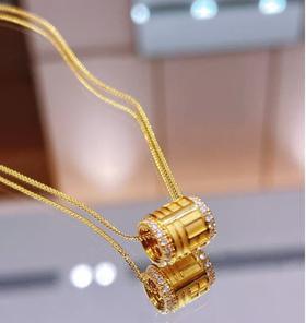 周大福 传福系列黄金吊坠