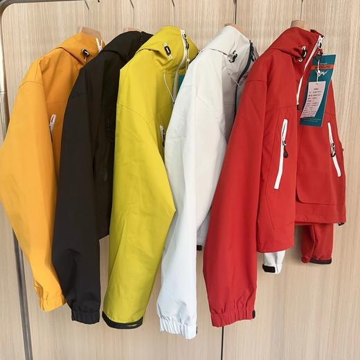 【暴力清仓 防泼扛风 防刮耐磨 无缝压胶】斯辰唯佳户外通勤短款情侣外套 商品图12