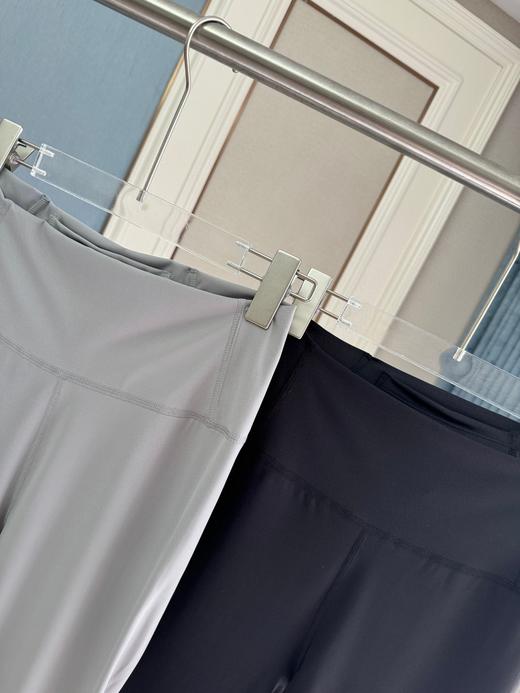 点此购买 迪桑特裸感无痕高腰紧身健身运动女士提臀长裤打底裤 mp 308876 商品图11