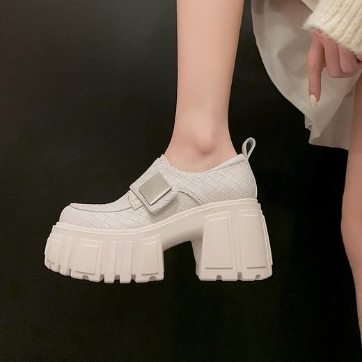 【预售5天】春秋季新款厚底粗跟单鞋魔术贴乐福鞋女鞋百搭英伦风增高小皮鞋ZMXY&ZM5126 商品图2