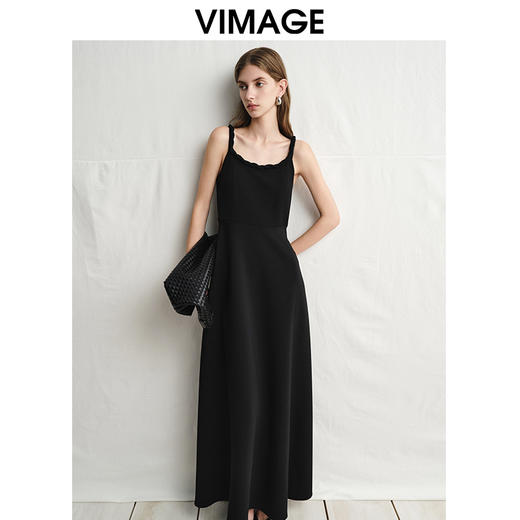 VIMAGE纬漫纪时尚露背基础款简约宽吊带黑色礼服连衣裙2025春季新款V2377905 商品图5