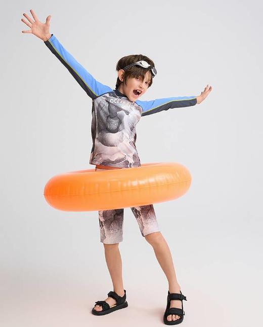 【春上新】8楼爱慕儿童Aimer Kids男孩墨韵海风长袖泳衣AK267H252，吊牌价359元 商品图2