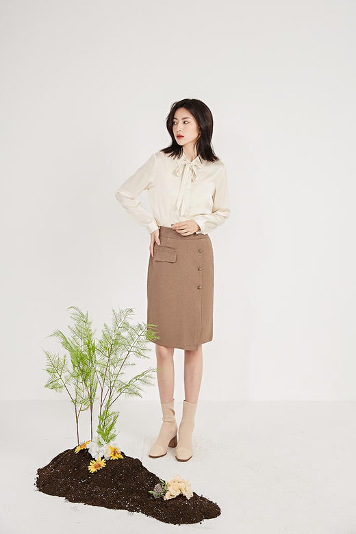 NUTS春季新品时尚气质百搭通勤半身裙女211062086 商品图2