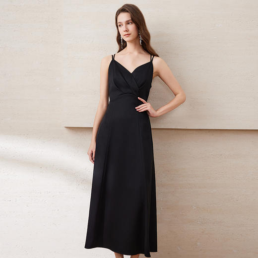 EITIE爱特爱夏季新款显瘦气质洋气吊带连衣裙7707405 商品图1